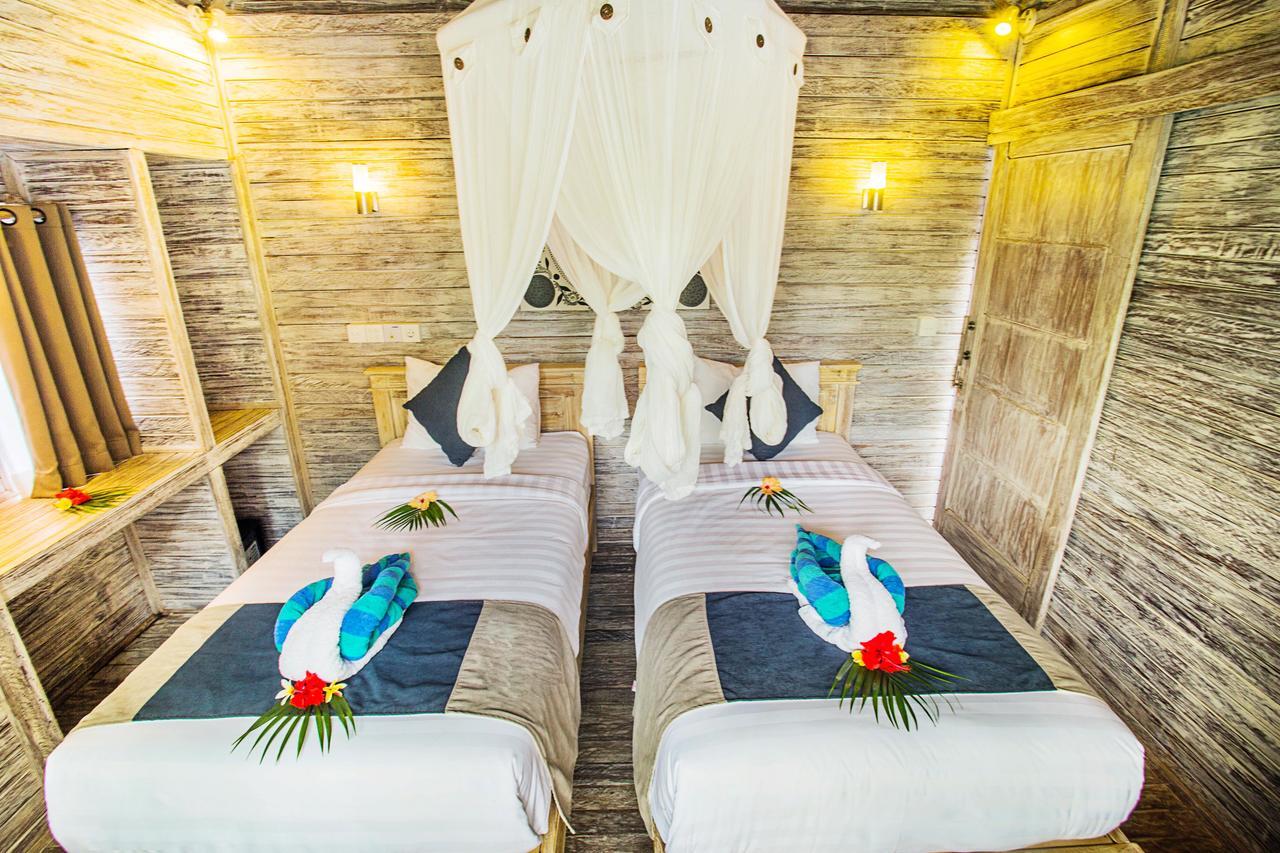 The Syron Huts Lembongan Hotel Ngoại thất bức ảnh