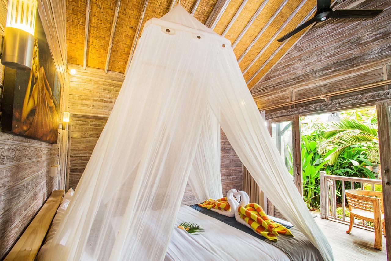 The Syron Huts Lembongan Hotel Ngoại thất bức ảnh