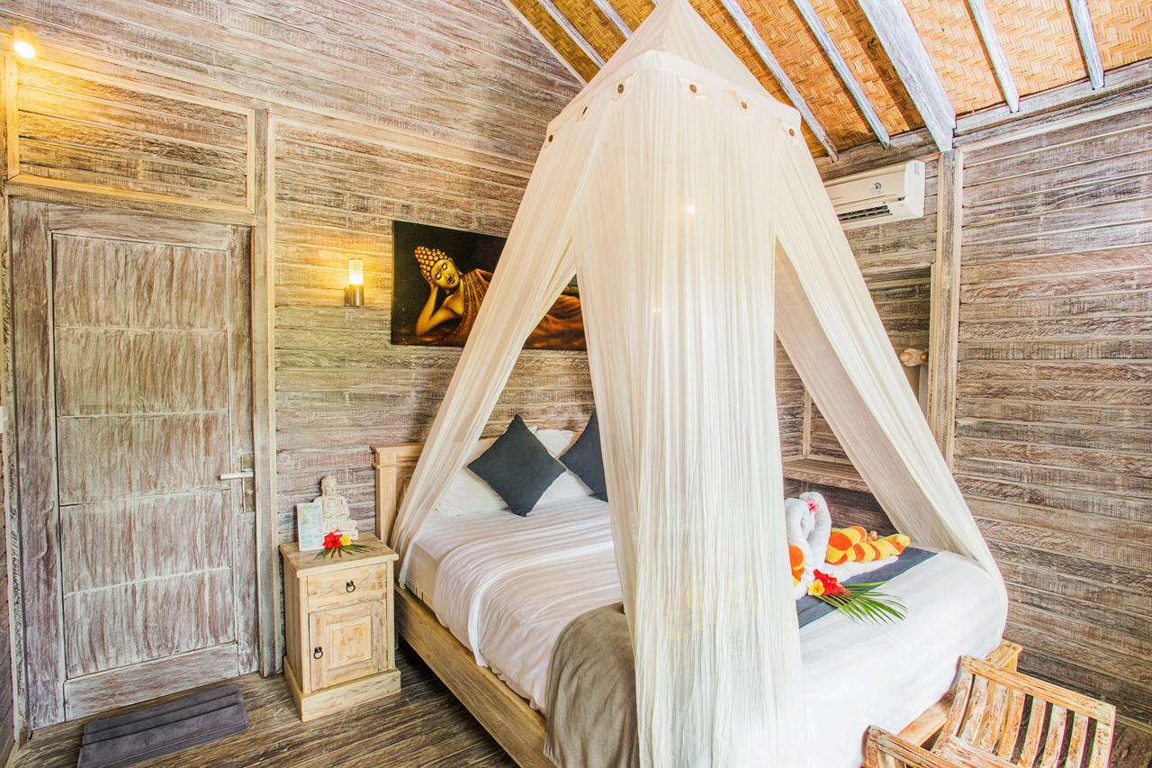 The Syron Huts Lembongan Hotel Ngoại thất bức ảnh